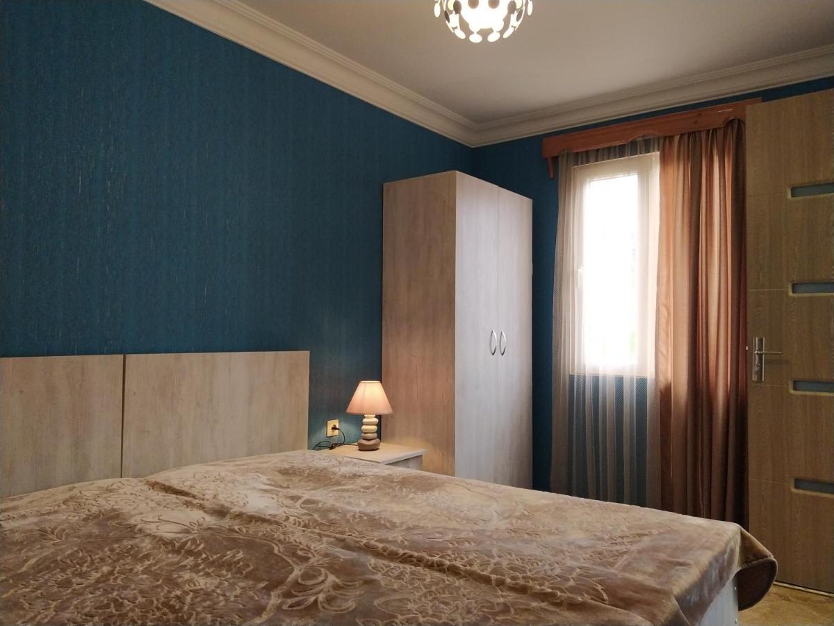 M2 House Villa Chakvi Bagian luar foto