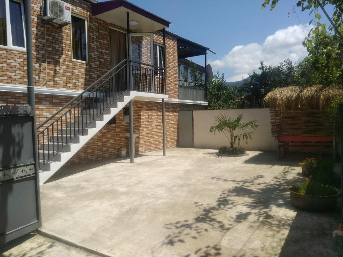 M2 House Villa Chakvi Bagian luar foto