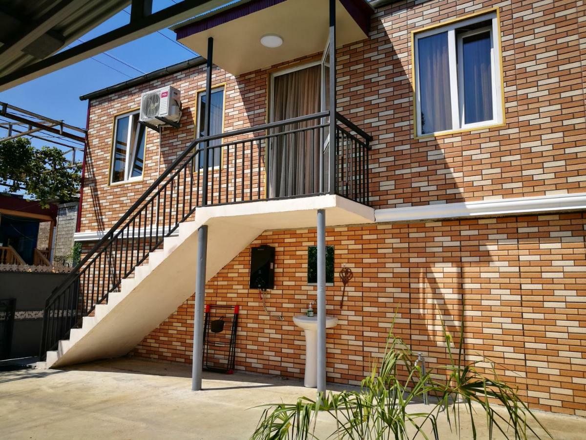 M2 House Villa Chakvi Bagian luar foto
